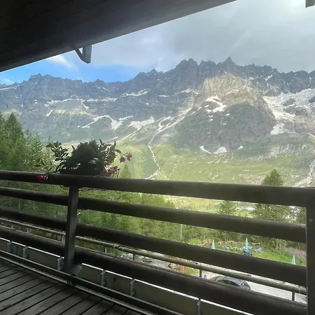 La Grand'ourse - Cervinia Apartmán *
